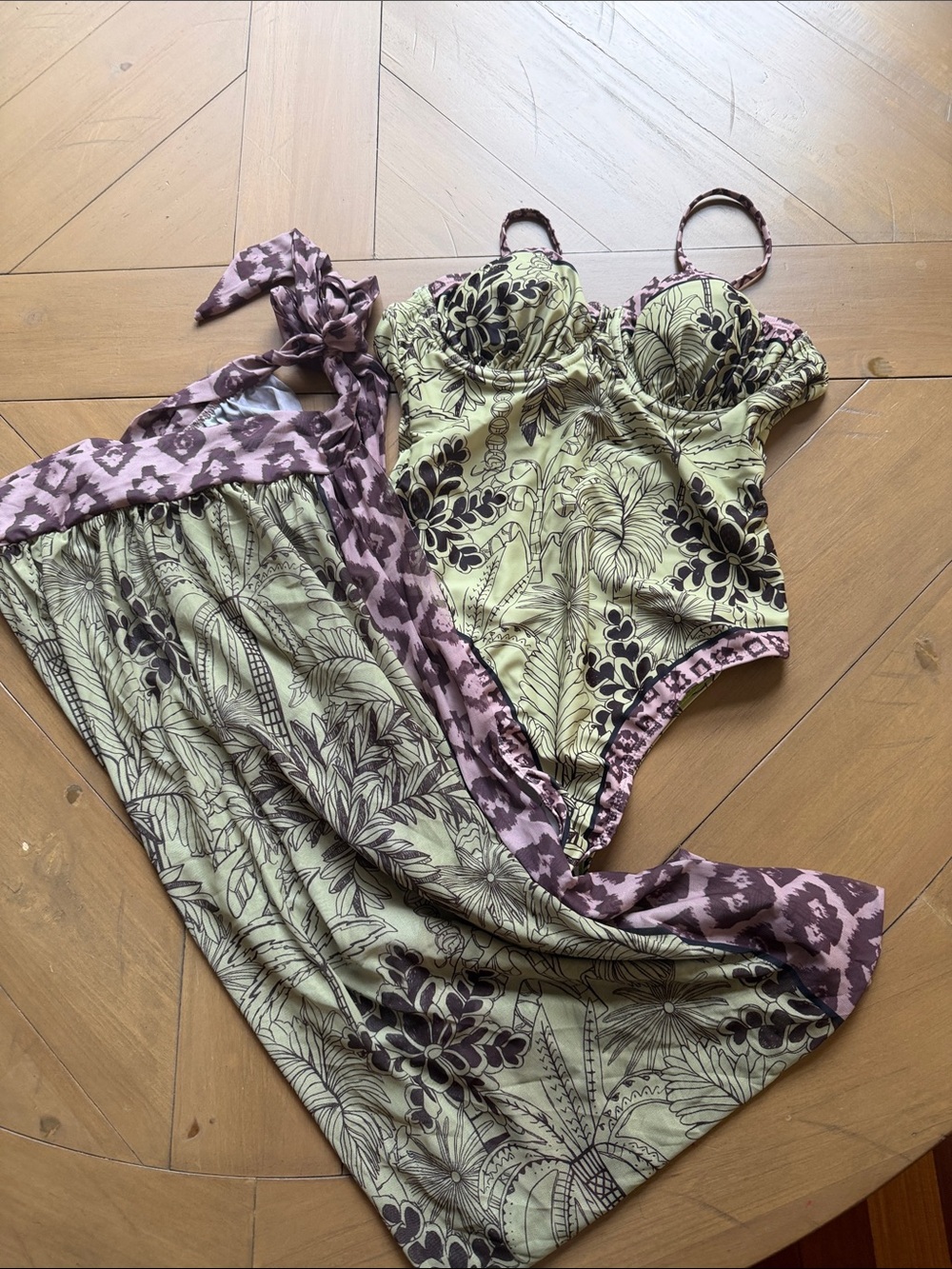Women’s Floral Print One-Piece Swim & Cover-Up Set - Green/Pink